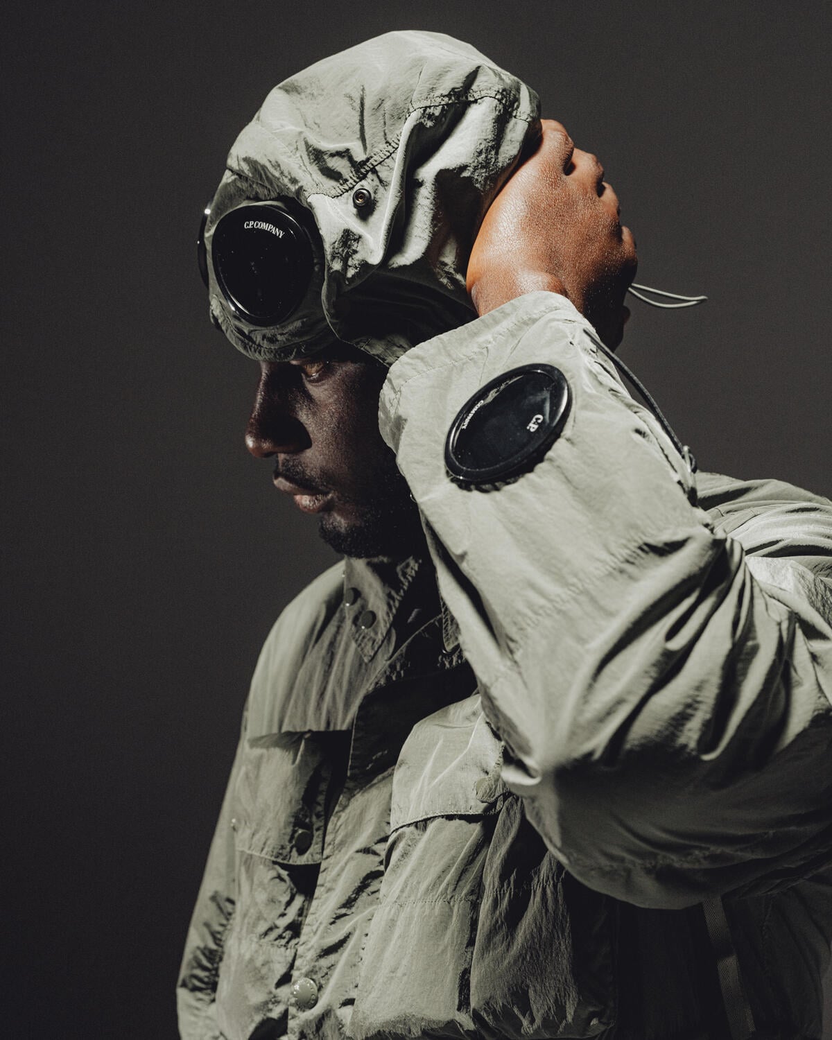 ジャケット・アウター C.Pcompany goggle utility jacket C.P. Company CHROME-R GOGGLE UTILITY JACKET | 16CMOW011A005904G